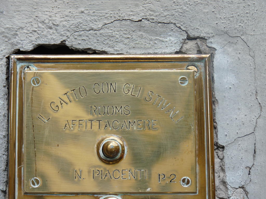 Il Gatto Con Gli Stivali - Affittacamere Florens Exteriör bild
